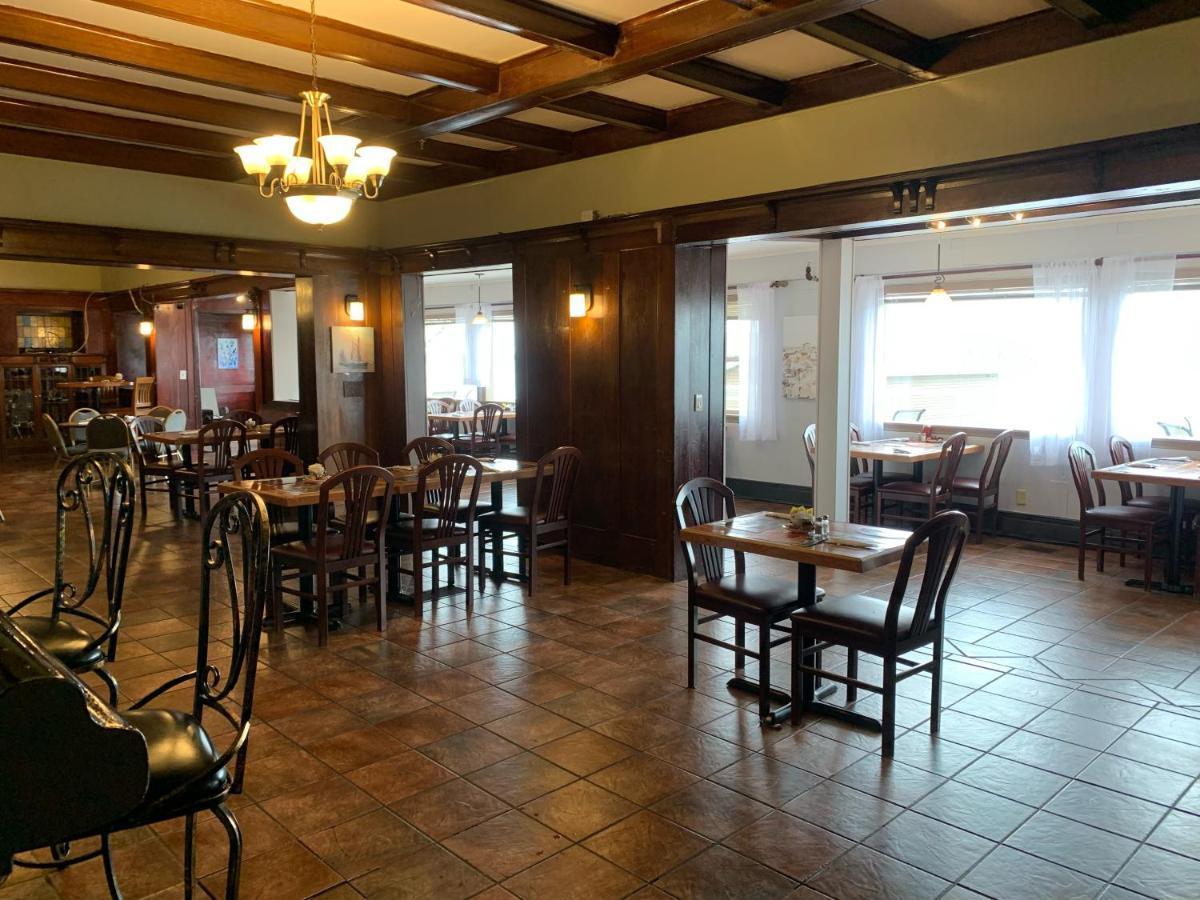 Harbourview Inn And Suites Сидни Екстериор снимка