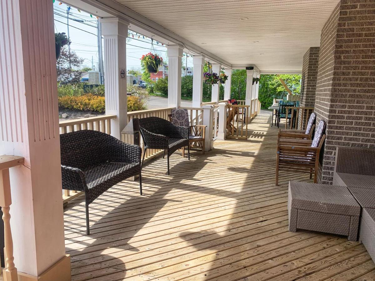 Harbourview Inn And Suites Сидни Екстериор снимка