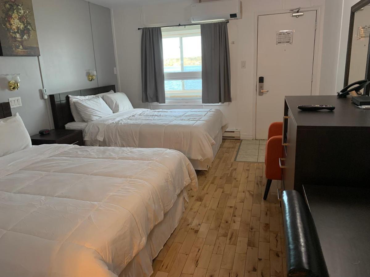 Harbourview Inn And Suites Сидни Екстериор снимка