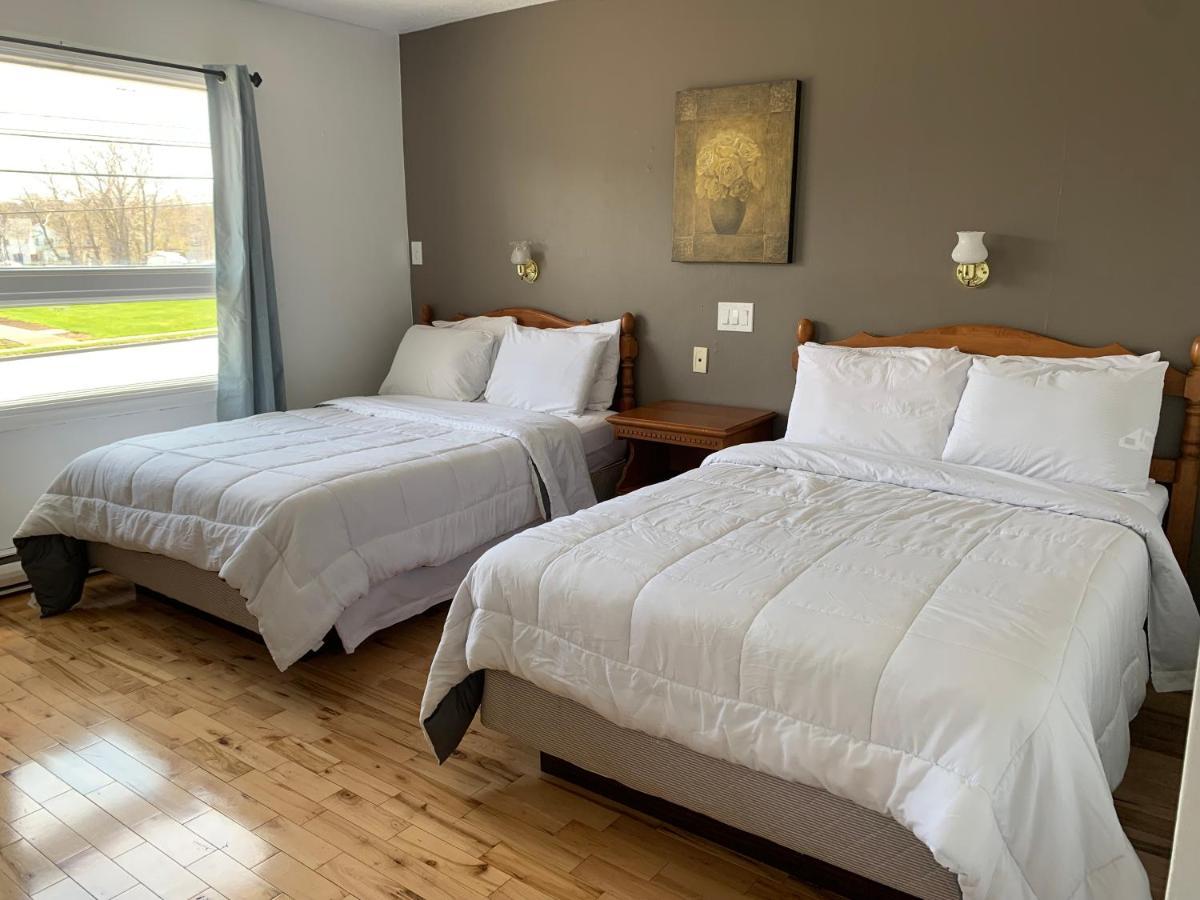 Harbourview Inn And Suites Сидни Екстериор снимка