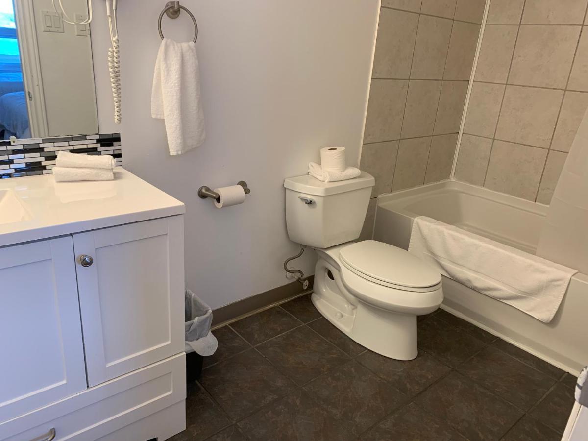 Harbourview Inn And Suites Сидни Екстериор снимка