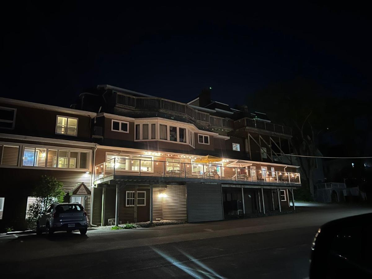 Harbourview Inn And Suites Сидни Екстериор снимка